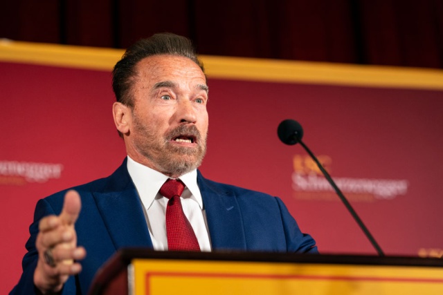 TikTok entrega 3 millones de dólares a la fundación de Arnold Schwarzenegger