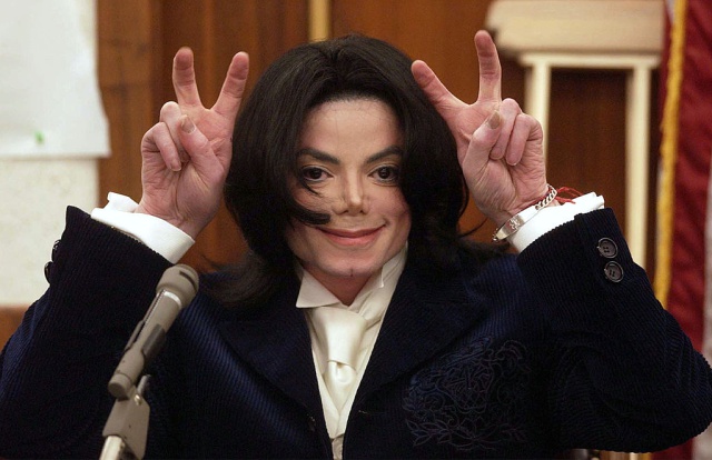Revelan los oscuros secretos del diario de Michael Jackson