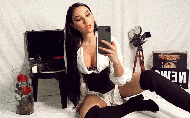 Aida Victoria Merlano desata comentarios tras publicar sensuales fotos en toples