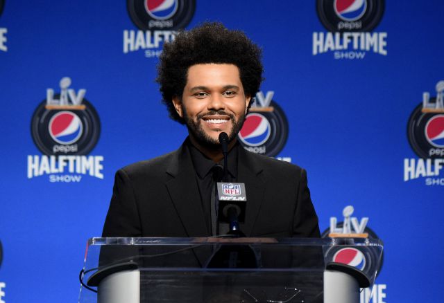 ¿Cómo y a qué horas podrá ver el show de The Weeknd en el Super Bowl?