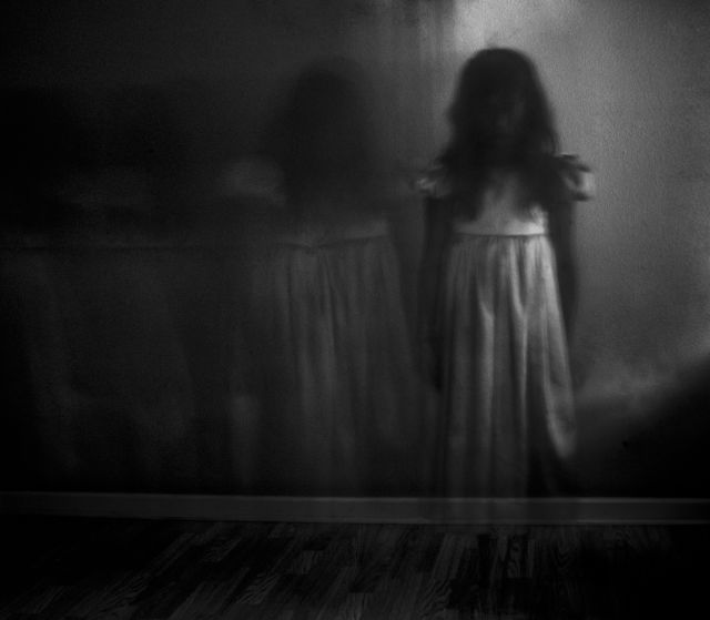 3 aterradoras historias sobre fantasmas de oyentes de Insomnia