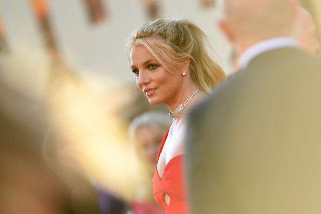 ¡Britney Spears es libre! Juez termina con la tutela de su padre y tutores