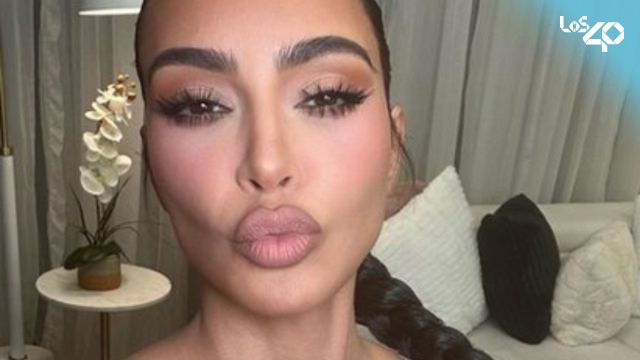 Kim Kardashian posó muy sensual, pero la criticaron por sus fotos pixeladas